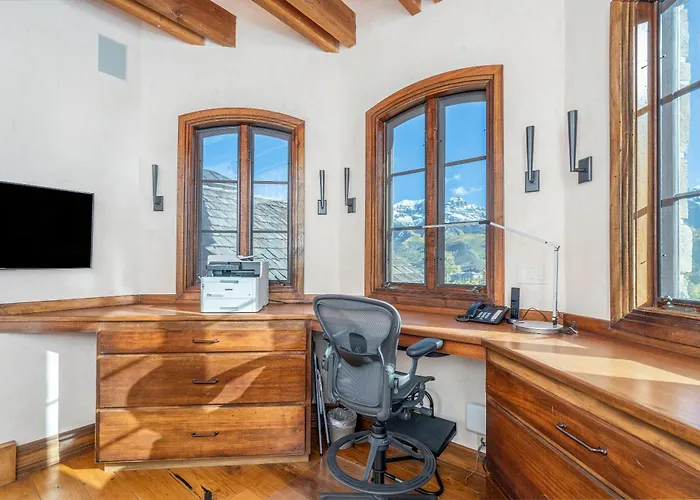 Picture Perfect By Exceptional Stays